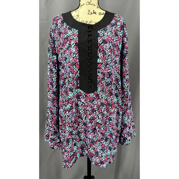 Maggie Barnes Top Women 4x Geometric Print Bell Sleeve Button Accent Long Sleeve - Picture 1 of 8